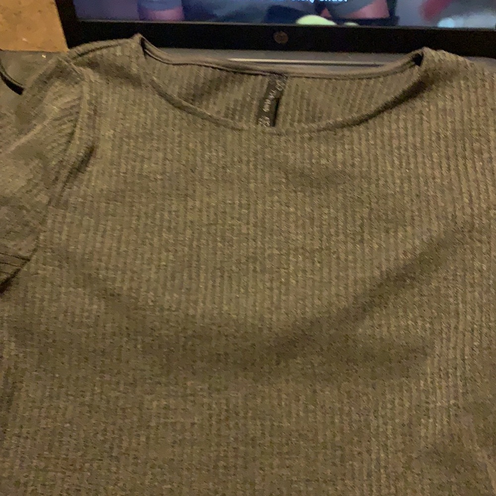 Cropped Shirt